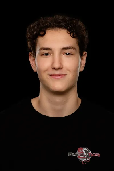 Tobias Zangenfeind — Trainer bei Dragon & Tiger